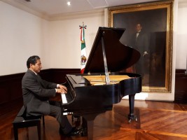 Concierto de piano con Juan Ramón Sandoval